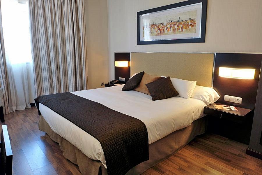 Hotel Asset Torrejón Torrejón de Ardoz Kültér fotó
