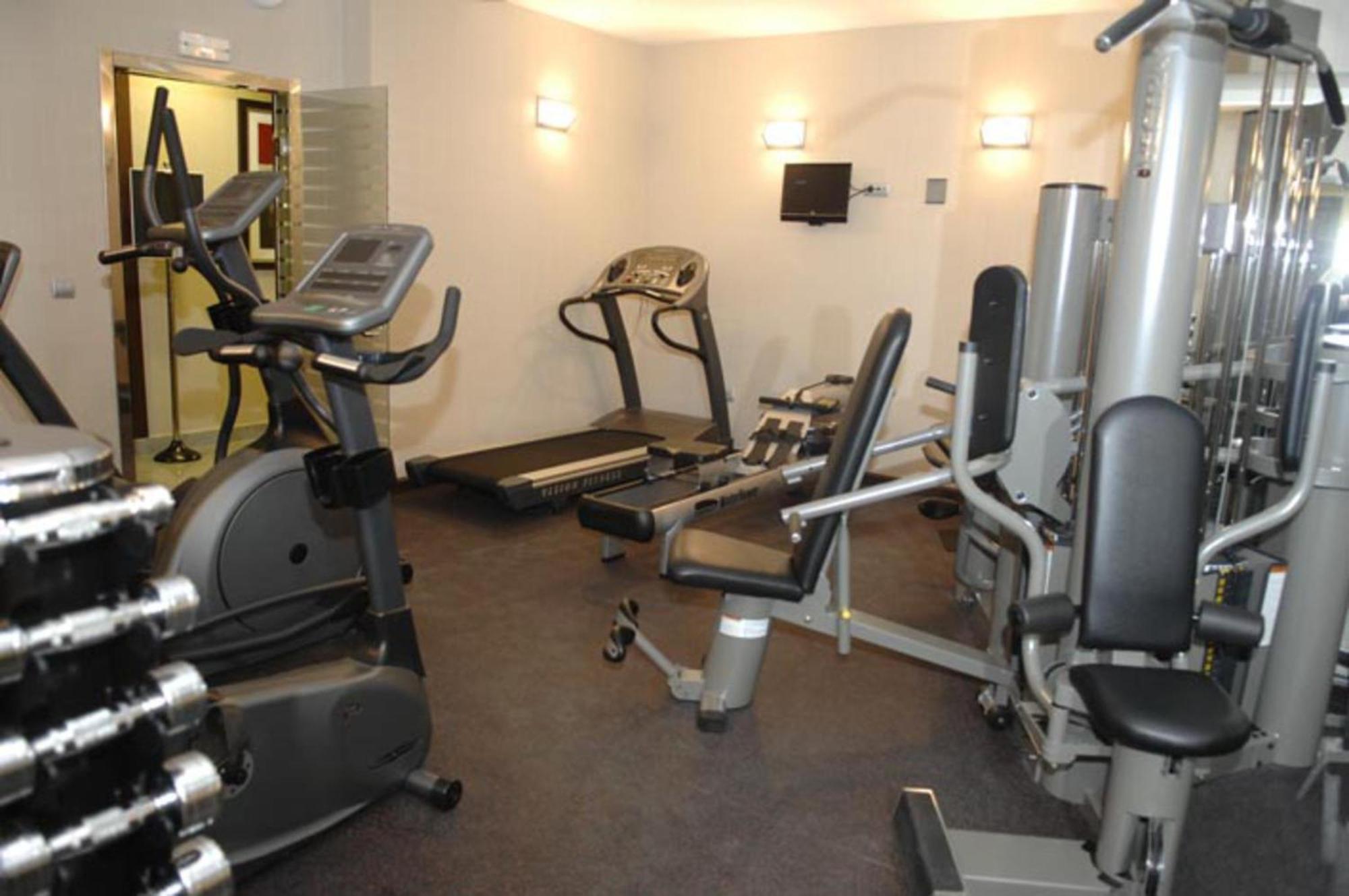 Hotel Asset Torrejón Torrejón de Ardoz Kültér fotó